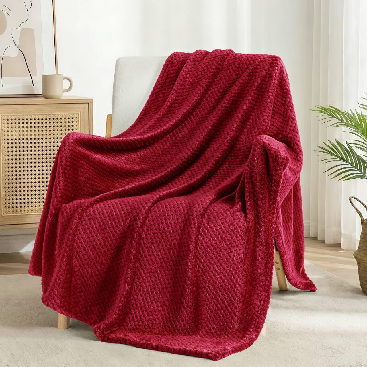 Exclusivo Mezcla Fleece Throw Blanket Extra Large, Super Soft and Warm Blankets for Couch, Sofa and Bed Waffle Textured, Cozy, Fuzzy and Lightweight (Tan, 50x70 Inches)
