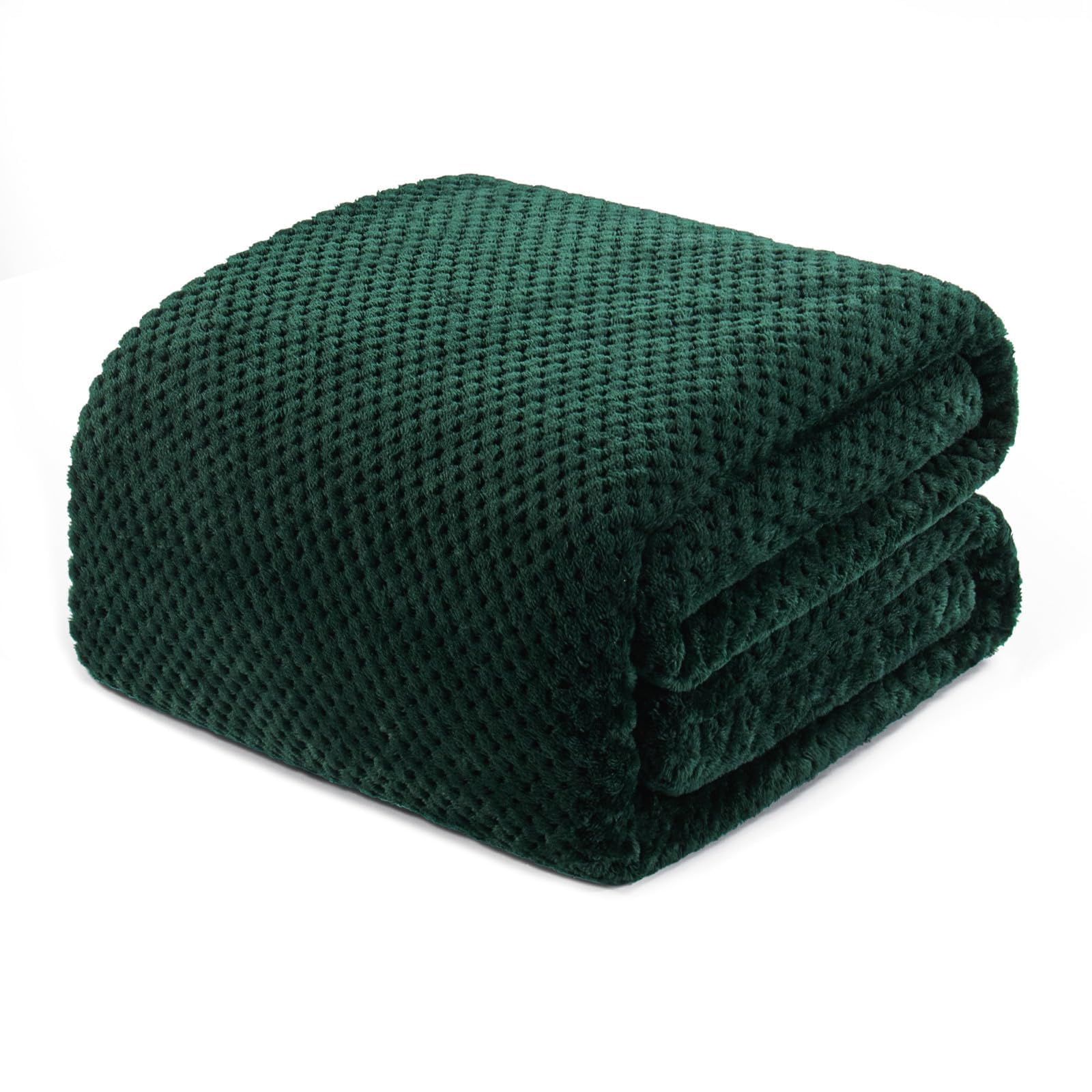 Exclusivo Mezcla Fleece Throw Blanket Extra Large, Super Soft and Warm Blankets for Couch, Sofa and Bed Waffle Textured, Cozy, Fuzzy and Lightweight (Tan, 50x70 Inches)
