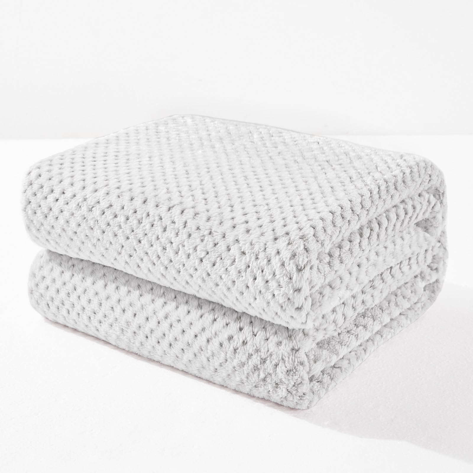 Exclusivo Mezcla Fleece Throw Blanket Extra Large, Super Soft and Warm Blankets for Couch, Sofa and Bed Waffle Textured, Cozy, Fuzzy and Lightweight (Tan, 50x70 Inches)