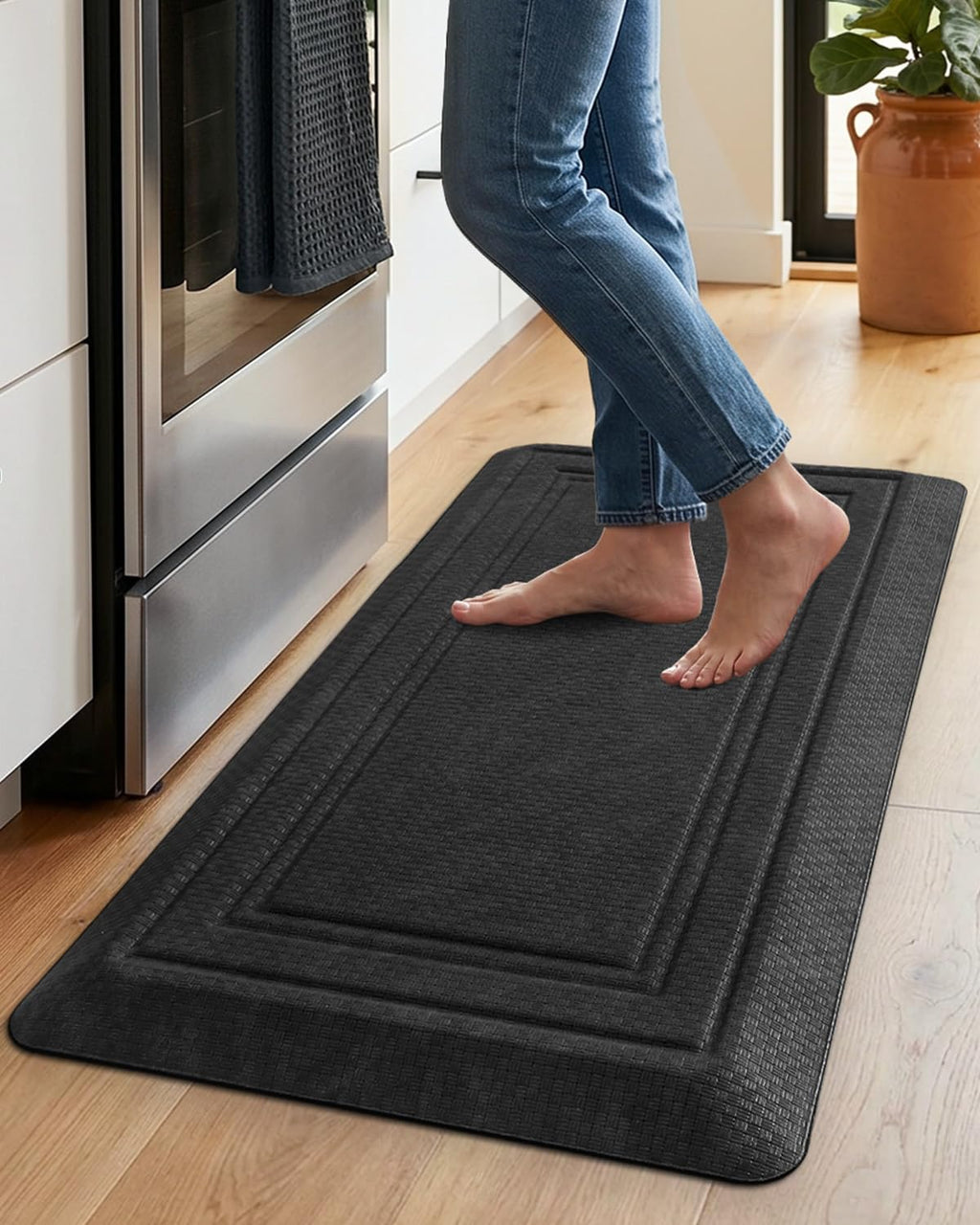 LUMI 0.9" Extra Thick Anti Fatigue Kitchen Floor Mat, High-Density Foam Standing Desk Mat, Tropical Fern Leaf Pattern, Waterproof Non-Slip Comfort Mat for Sink, Office, Laundry, 20"x32", Leaf Brown