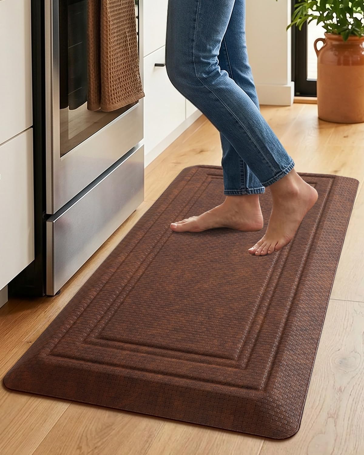 LUMI 0.9" Extra Thick Anti Fatigue Kitchen Floor Mat, High-Density Foam Standing Desk Mat, Tropical Fern Leaf Pattern, Waterproof Non-Slip Comfort Mat for Sink, Office, Laundry, 20"x32", Leaf Brown