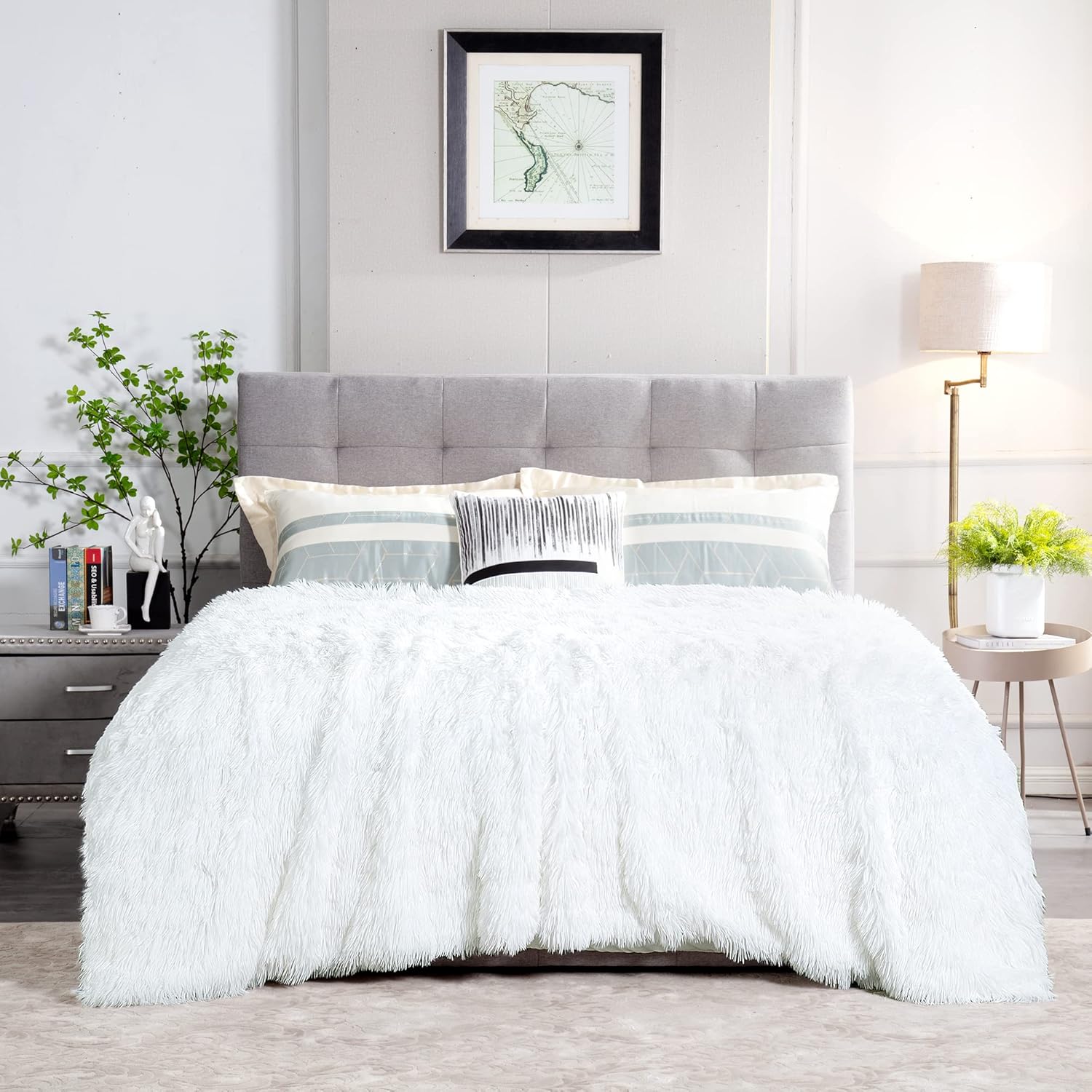 JONIYEAR Extra Large Decorative Fluffy Faux Fur Blanket Queen Size 80" x 90", Soft Luxury Lightweight Furry Blankets, Solid Cozy Shaggy Plush Thick Warm Fuzzy Blankets for Winter Bed Couch, White
