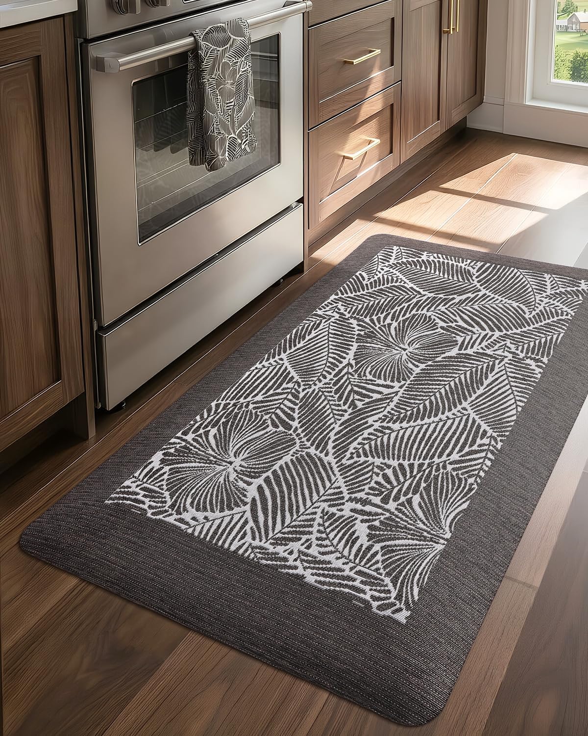 LUMI 0.9" Extra Thick Anti Fatigue Kitchen Floor Mat, High-Density Foam Standing Desk Mat, Tropical Fern Leaf Pattern, Waterproof Non-Slip Comfort Mat for Sink, Office, Laundry, 20"x32", Leaf Brown