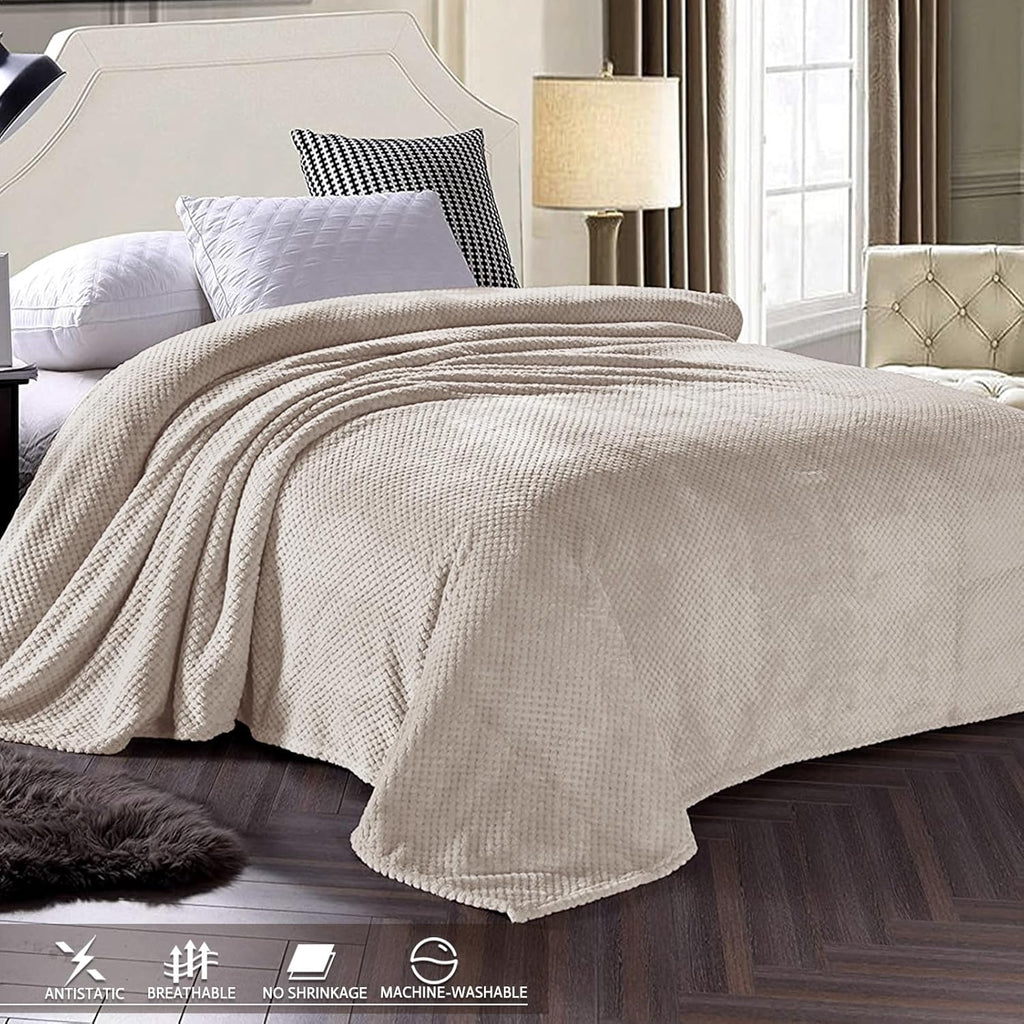 Exclusivo Mezcla Fleece Throw Blanket Extra Large, Super Soft and Warm Blankets for Couch, Sofa and Bed Waffle Textured, Cozy, Fuzzy and Lightweight (Tan, 50x70 Inches)