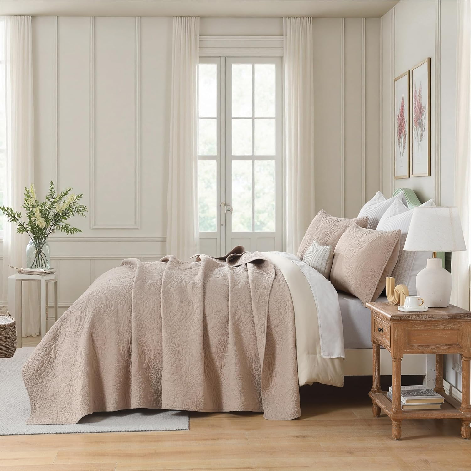 Taupe Paisley Cotton King Quilt Set