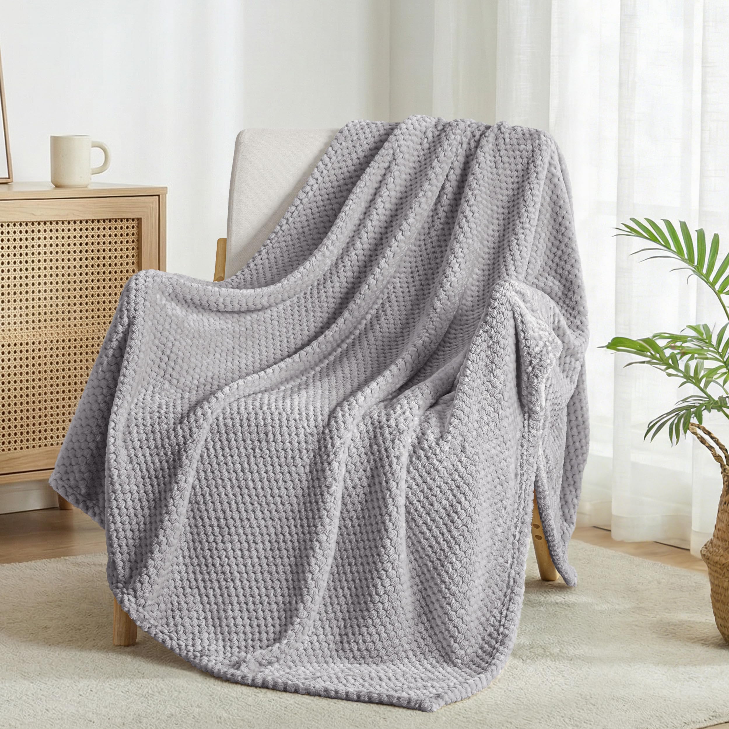 Exclusivo Mezcla Fleece Throw Blanket Extra Large, Super Soft and Warm Blankets for Couch, Sofa and Bed Waffle Textured, Cozy, Fuzzy and Lightweight (Tan, 50x70 Inches)
