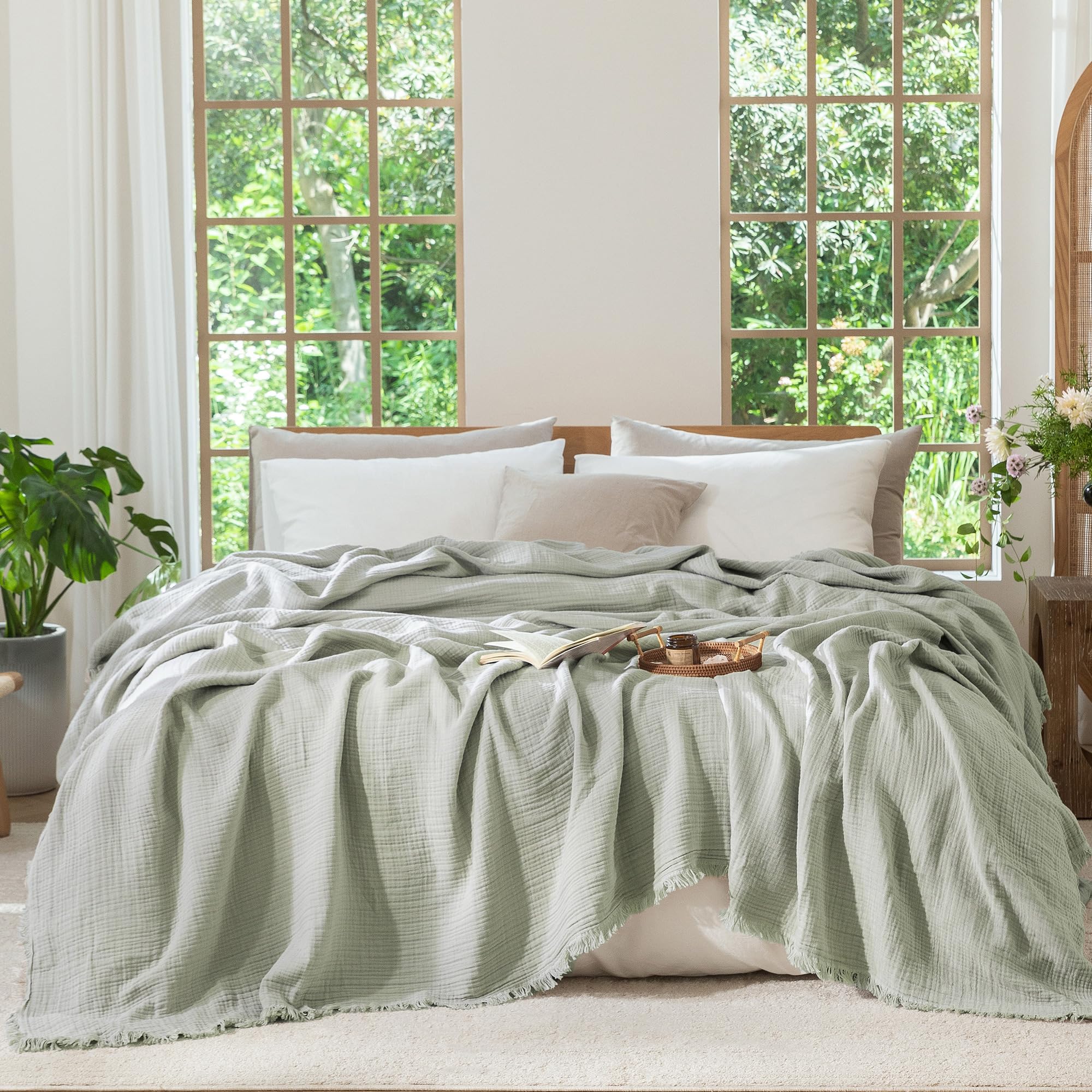 MooMee Muslin Blanket - 100% Cotton 4-Layer Gauze Throw Blanket with All-Around Fringe, Soft Breathable Lightweight Cooling Summer Blankets for Bed Couch (Cream Grey,Super King 108" x 98")