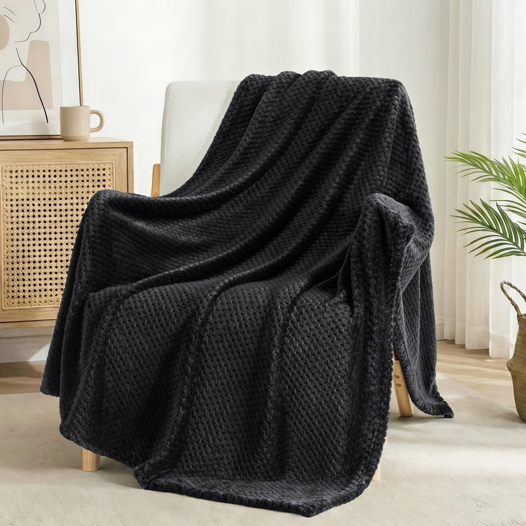 Exclusivo Mezcla Fleece Throw Blanket Extra Large, Super Soft and Warm Blankets for Couch, Sofa and Bed Waffle Textured, Cozy, Fuzzy and Lightweight (Tan, 50x70 Inches)