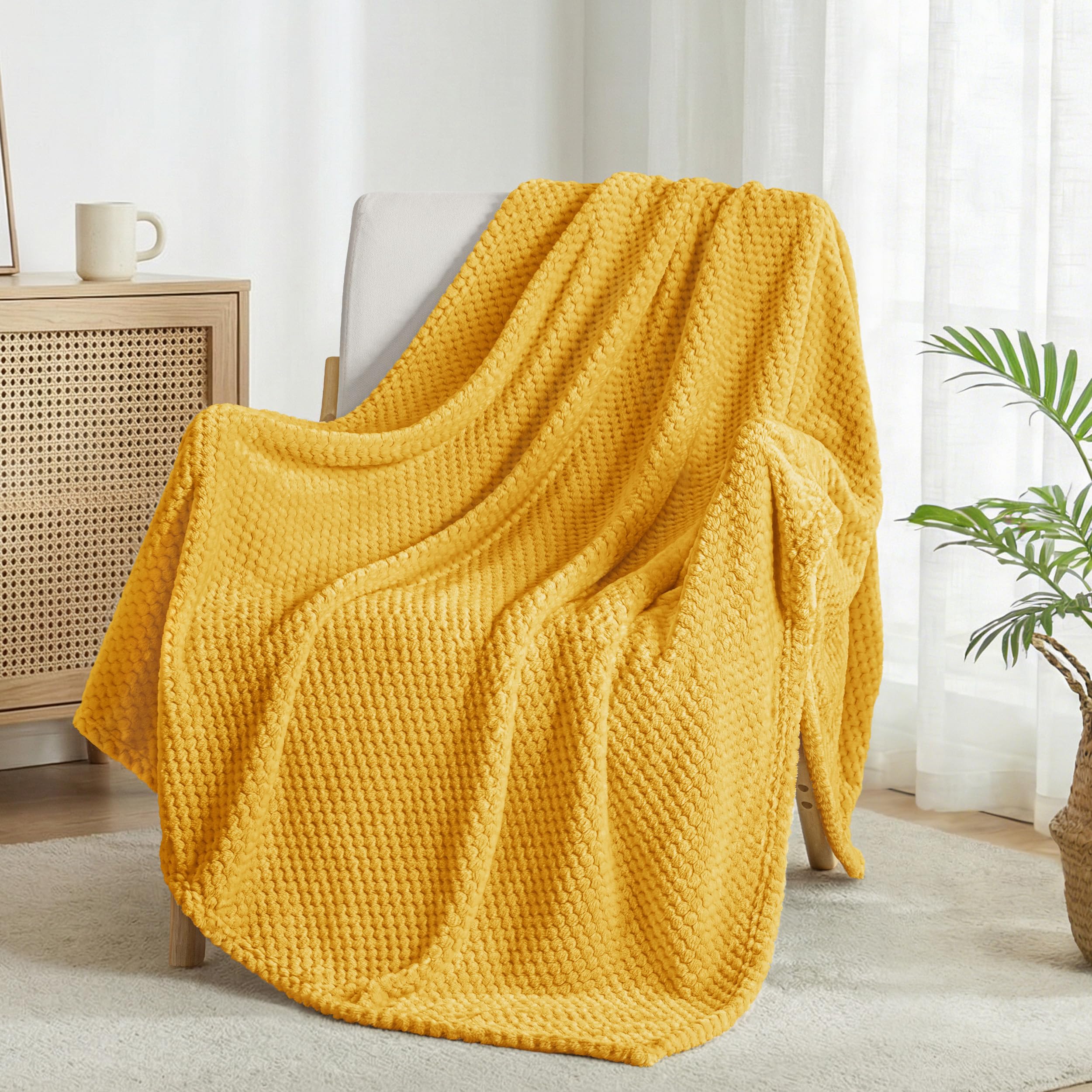 Exclusivo Mezcla Fleece Throw Blanket Extra Large, Super Soft and Warm Blankets for Couch, Sofa and Bed Waffle Textured, Cozy, Fuzzy and Lightweight (Tan, 50x70 Inches)