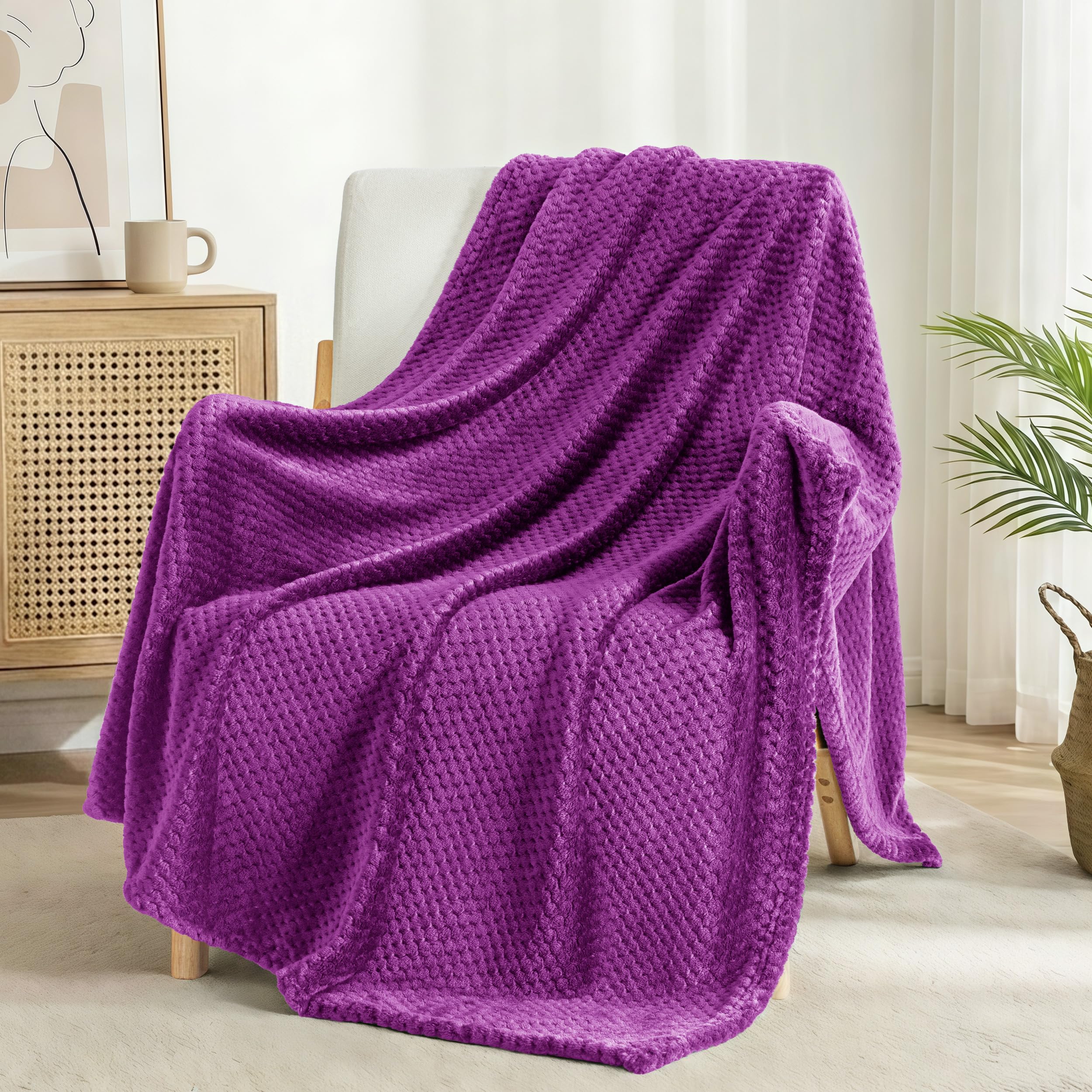 Exclusivo Mezcla Fleece Throw Blanket Extra Large, Super Soft and Warm Blankets for Couch, Sofa and Bed Waffle Textured, Cozy, Fuzzy and Lightweight (Tan, 50x70 Inches)
